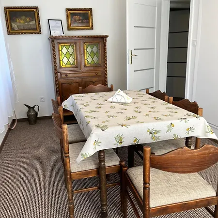 Apartment Katalin Vendeghaz Felso Szint Visegrad
